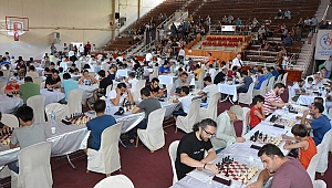 15. Uluslararası Açık Satranç Turnuvası başladı