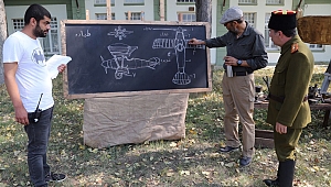 Mesleğini canlandırdı