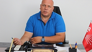 Pekcanlı: “Rahatsız ediyor”