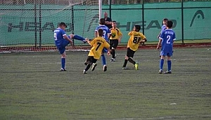 ALT YAPI FUTBOL LİGLERİNE İLK START VERİLİYOR