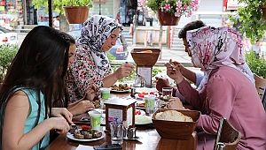 Edirneli ciğerciler "çifte bayram" yaptı