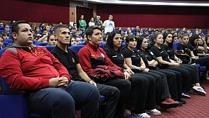 JUDOCULAR ÖĞRENCİLERLE BİR ARAYA GELDİ