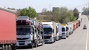SINIRDA TIR KUYRUĞU