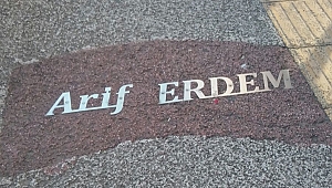 ARİF ERDEM HALA KALDIRIMDA