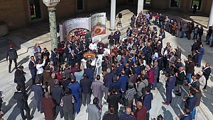 CUMHURBAŞKANLIĞINDAN VATANDAŞLARA AŞURE İKRAMI
