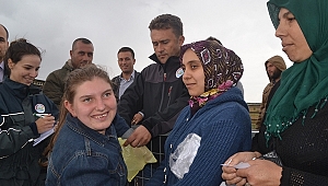 KEŞAN'DA ÇİFTÇİLERE DÜVE VERİLDİ