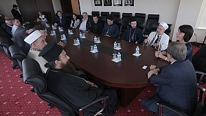 KOMŞUDAKİ MÜSLÜMAN VE HRİSTİYAN DİN ADAMLARI EDİRNE’DE