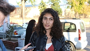LAİKLİĞİ KADINLAR YÜKSELTECEK