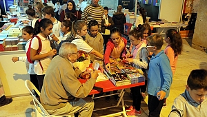 OKUDUKÇA DEĞİŞİR DÜNYA