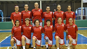 PERİLER GALİBİYETLE TANIŞTI
