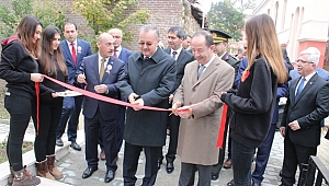 EDİRNE’Yİ EDİRNE LİSESİ TEMSİL EDİYOR