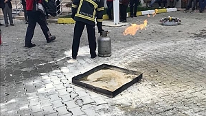 HUZUREVİNDE YANGIN TATBİKATI