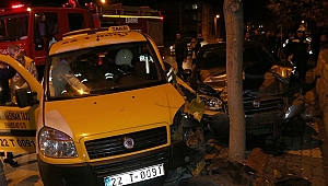 TRAFİK KAZASI: 1 YARALI