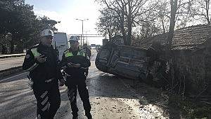 YAN DÖNEN ARAÇTAN SAĞ ÇIKTI