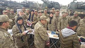 ASKER ABİLERE DUYGULANDIRAN HEDİYE PAKETİ