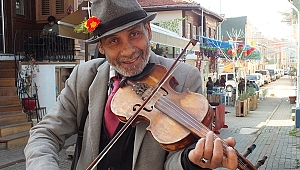 BİR KEMAN 8 ÇOCUK