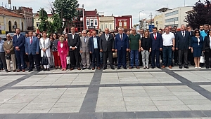 GELENEĞİ BOZMADILAR