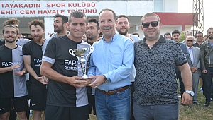 ŞEHİT TURNUVASI ŞAMPİYONU TAYAKADINSPOR