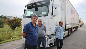 Tır şoförleri bayrama kuyrukta girdi