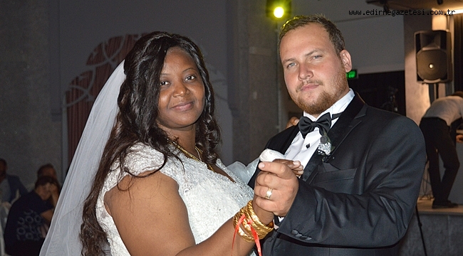 TRAKYA DÜĞÜNÜ BU KEZ AMERİKALI GELİN İÇİN