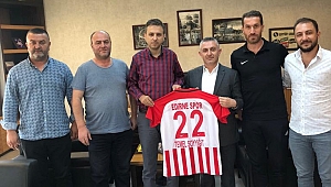 EDİRNESPOR’DAN SOYYİĞİT’E FORMA JESTİ