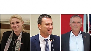 3 İLÇE BAŞKANI İSTİFA ETTİ