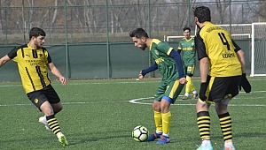 AMATÖR’DE ZİRVE MÜCADELELERİ DEVAM EDİYOR