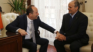 ŞEHİT ÖĞRETMENİN BABASINDAN GÜRKAN’A ZİYARET