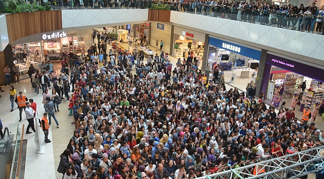 2’NCİ YILA ÖZEL KONSER