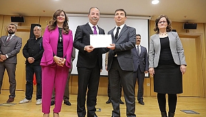 HERKESİN BAŞKANIYIM