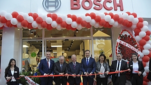 TEKNOLOJİNİN MERKEZİ SARAÇLAR CADDESİNDE
