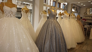 GELİNLİKTE PRENSES MODELLERİ MODA