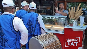 DAVUL ZURNA EKİBİN BAHŞİŞİ DONDURMA
