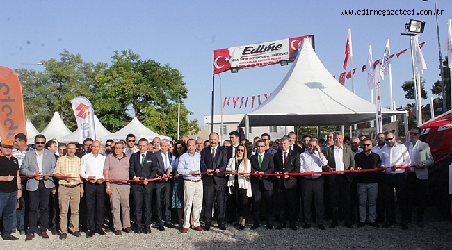 FUAR AÇILIŞI GERÇEKLEŞTİ