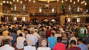 PEHLİVANLAR, SELİMİYE CAMİSİ'NDE CUMA NAMAZINI KILDI