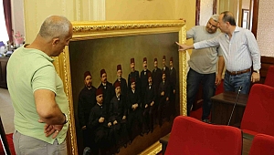 TARİHİ TABLOLAR TEKRAR EVİ’NDE