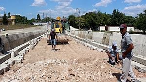 TAŞ DÖŞEME İŞİNE BAŞLANDI