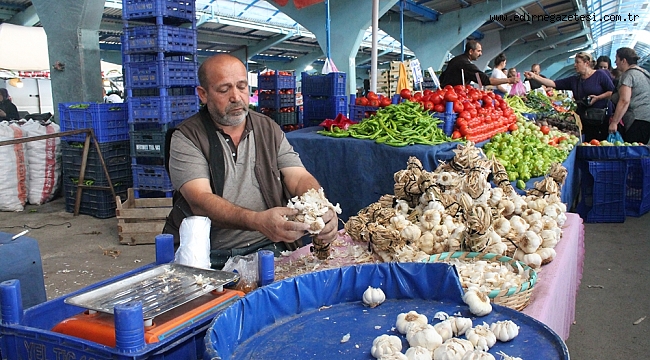 FİYATINI SORAN KAÇIYOR