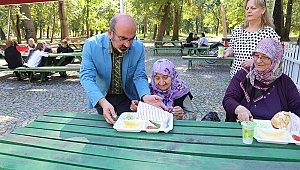  HUZUREVİ SAKİNLERİNE MANGAL PARTİSİ 