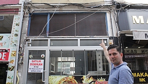 SOKAK KABLO MEZARLIĞINA DÖNDÜ