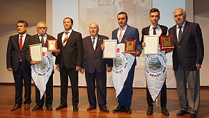 YILIN AHİSİ BODUR, ŞED KUŞANDI