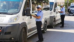ZABITA, ÖĞRENCİ SERVİSLERİNİ DENETLİYOR