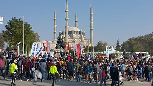 11 ÜLKEDEN 550 SPORCU KATILDI 