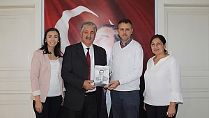 BAHÇEŞEHİR KOLEJİNDEN GAZETEMİZE ZİYARET 