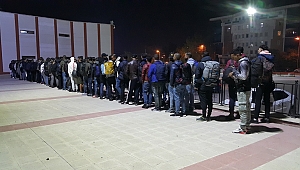 GÖÇMEN AKINI 