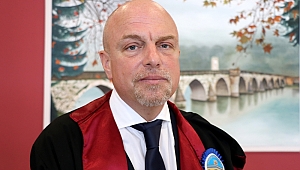 ÖRNEK DAVRANIŞIYLA TAKDİR TOPLUYOR 