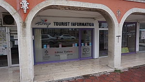 TURİZM DANIŞMA OFİSİ, TURİSTLERE KAPI DUVAR 