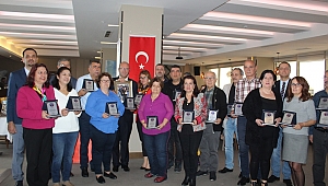 ATATÜRK’ÜN ÖĞRETMENLERİYİZ 