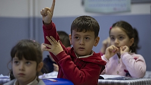 ÖĞRENCİLER DERS BAŞI YAPTI 