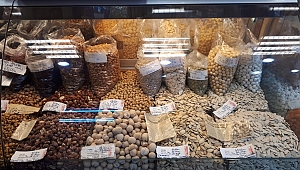 600 LİRALIK ÇAM FISTIĞI, İÇ PİLAVIN TADINI KAÇIRDI
